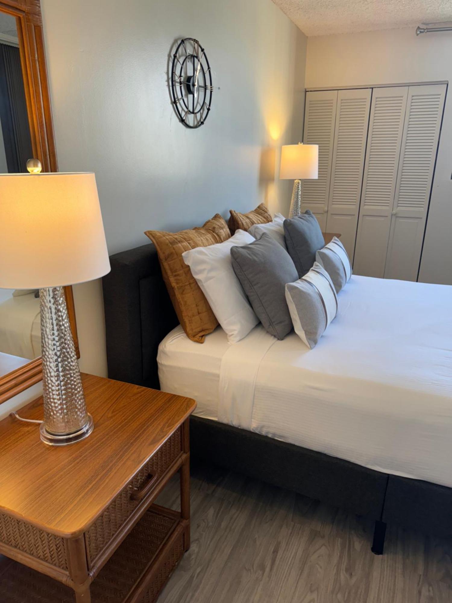 1414- Heart Of Waikiki With Kitchen - Free Parking - City View 檀香山 外观 照片